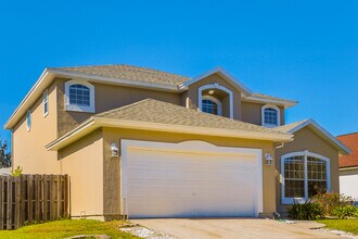 206 Dover Bluff Dr in Orange Park, FL - Building Photo - Building Photo