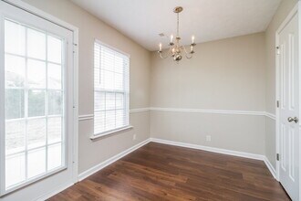 3040 Herman B Rader Dr in La Vergne, TN - Building Photo - Building Photo