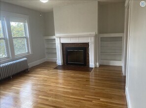 120 Washington St, Unit 2 in Boston, MA - Foto de edificio - Building Photo