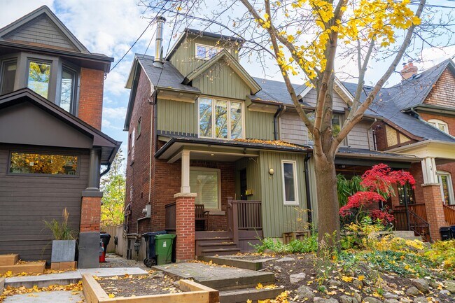 41 Palmerston Gardens in Toronto, ON - Building Photo - Building Photo