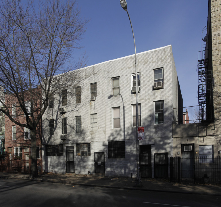 481-483 De Kalb Ave in Brooklyn, NY - Building Photo