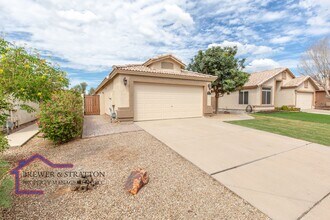 4962 E Holmes Ave in Mesa, AZ - Building Photo - Building Photo
