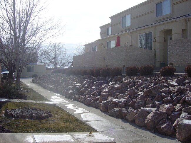 4147 Outlook Blvd, Unit G in Pueblo, CO - Building Photo - Building Photo