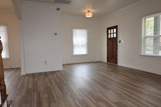 736 Windsor St SW in Atlanta, GA - Building Photo - Building Photo