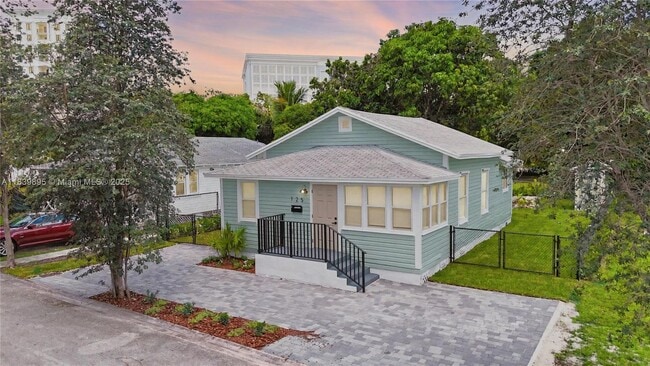 property at 125 Frow Ave