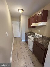 423 Mellon St SE-Unit -4 in Washington, DC - Building Photo - Building Photo