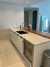 15701 Collins Ave, Unit 3104 in North Miami Beach, FL - Building Photo - Building Photo