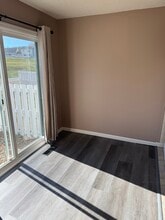 295 Jamestown Rd in Macomb, IL - Building Photo - Building Photo