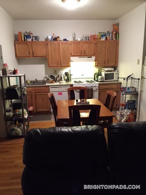 35 Cummings Rd, Unit 1 in Boston, MA - Building Photo