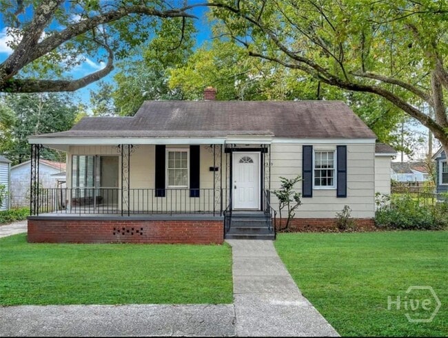 property at 2319 E 42nd St