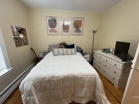 2 Gilson Ter, Unit 3 in Somerville, MA - Building Photo