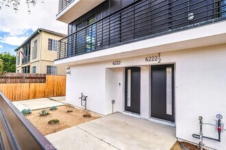 6222 1/2 Banner Ave in Los Angeles, CA - Building Photo - Building Photo