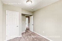 2726 Lauretta Ave photo'