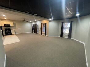 181 Redwood Ln, Unit 181 Redwood in Hoover, AL - Foto de edificio - Building Photo