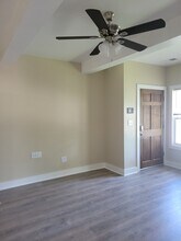 100 W Washington St, Unit C in Harrisonville, MO - Building Photo - Building Photo