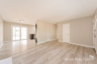 3652 S Mobile Way in Aurora, CO - Building Photo - Building Photo