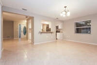 344 Sunnyside Dr in Venice, FL - Foto de edificio - Building Photo