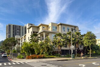 KA MALANAI AT KAILUA in Kailua, HI - Building Photo - Primary Photo