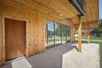 4429 Woodside St in Houston, TX - Building Photo - Building Photo