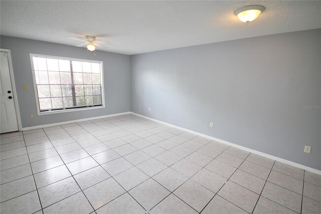 3283 Oak Lake Pl in Winter Park, FL - Building Photo - Building Photo
