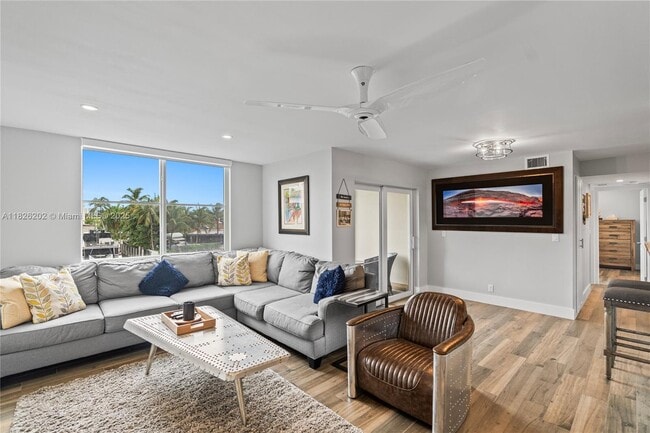 property at 1600 SE 15th St
