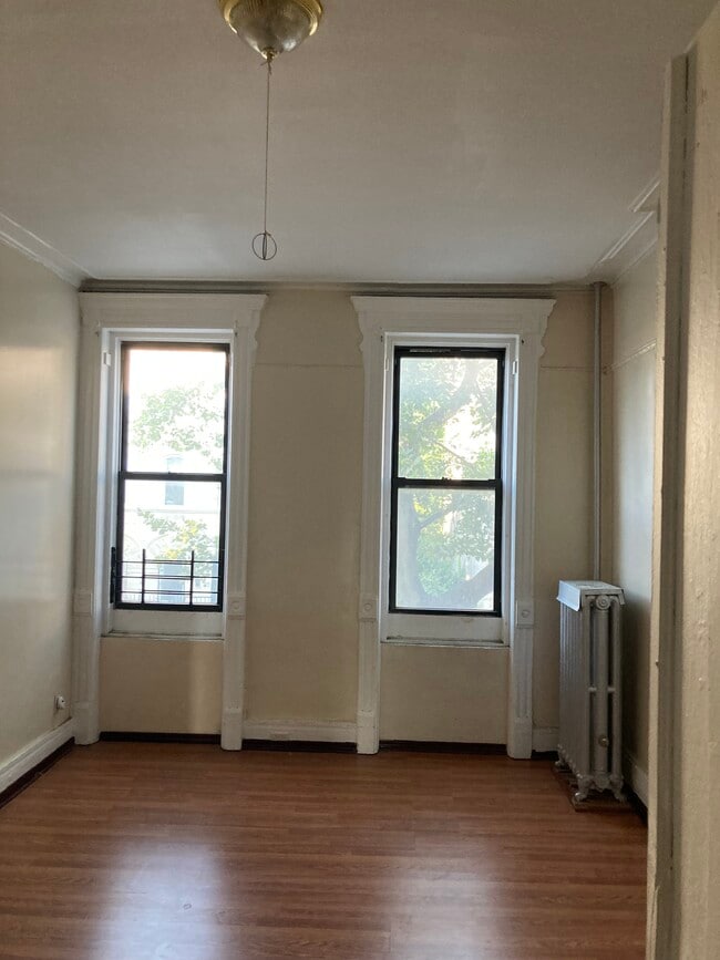48 Patchen Ave, Unit 2