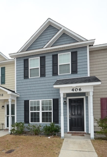 406 Caldwell Loop in Jacksonville, NC - Foto de edificio - Building Photo