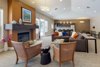 HarborOne Apartments in Beaufort, SC - Building Photo - Interior Photo