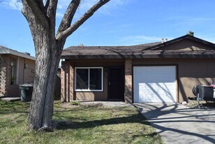 6505 Hillsdale Blvd in Sacramento, CA - Building Photo