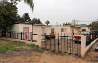 F Avenue Apartments in National City, CA - Building Photo - Building Photo