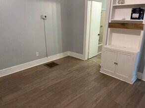 904 Tates Creek Rd in Lexington, KY - Building Photo - Building Photo