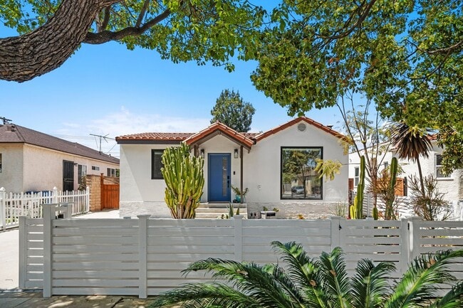 3635 Wesley St in Culver City, CA - Building Photo - Building Photo