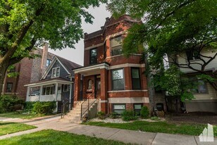 839 Lyman Ave in Oak Park, IL - Building Photo