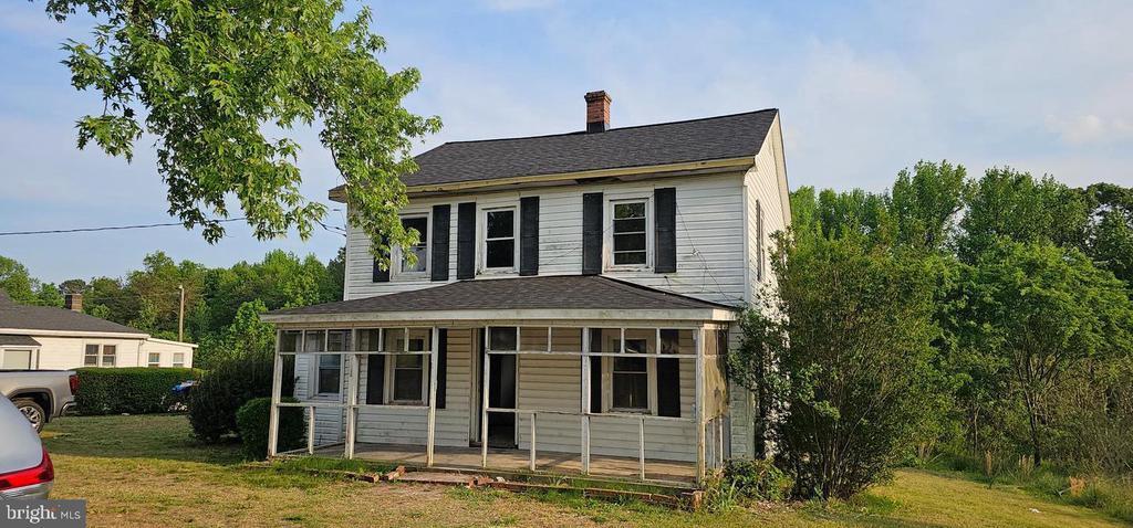 38 Cedar Rd in Warsaw, VA - Building Photo