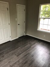 223-C N Buffalo St in Cleburne, TX - Building Photo - Building Photo