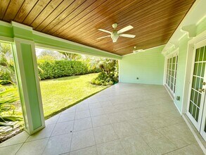1306 28th Ave N in Naples, FL - Building Photo - Building Photo