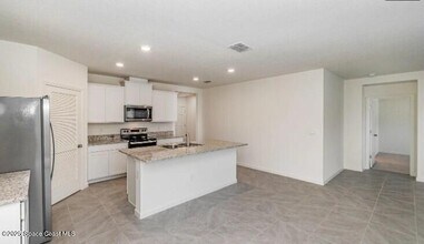 6935 Topaz Dr in Grant Valkaria, FL - Building Photo - Building Photo