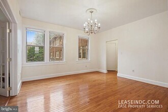 1725 Lanier Pl NW in Washington, DC - Building Photo - Building Photo