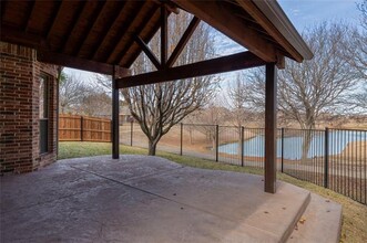 2708 Cove Dr in Grand Prairie, TX - Building Photo - Building Photo