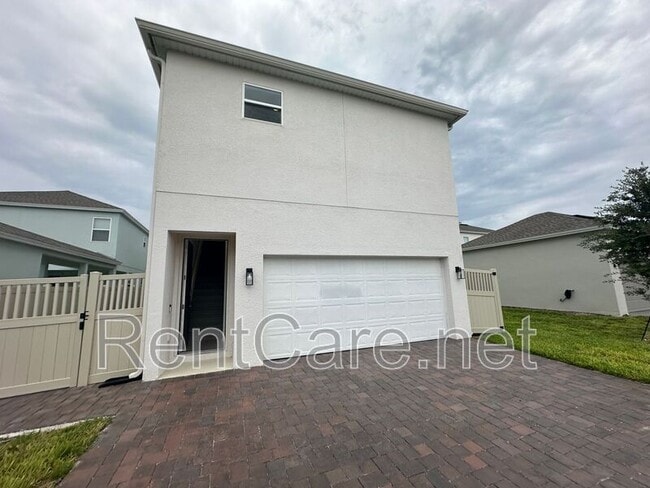 property at 5135 Lake Hamlin Trail