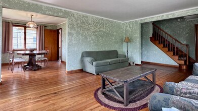800 Welty St in Greensburg, PA - Building Photo - Building Photo