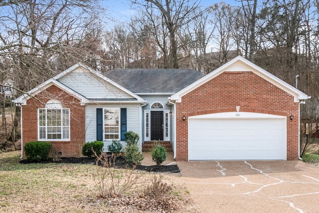 property at 1321 Georgetown Dr