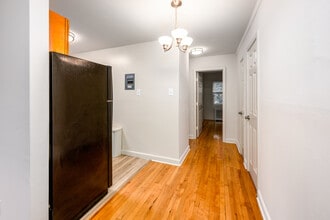 Park Wayne Apartments in Silver Spring, MD - Foto de edificio - Interior Photo