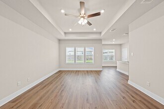 8110 Bridgepointe Dr in Temple, TX - Building Photo - Building Photo