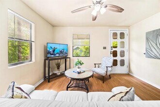 4812 Avenue G in Austin, TX - Building Photo - Building Photo