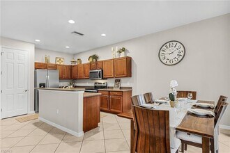 15678 Angelica Dr in Alva, FL - Building Photo - Building Photo