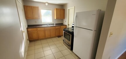5044 N Salina St in Wichita, KS - Building Photo - Building Photo