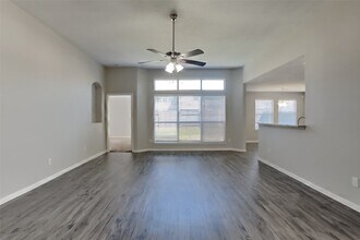 20502 Upper Green St in Humble, TX - Building Photo - Building Photo