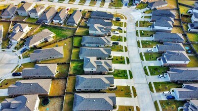 20941 Cropani Shadow Dr in New Caney, TX - Building Photo - Building Photo