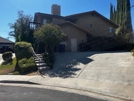 3428 Eastview Ct in Bakersfield, CA - Building Photo